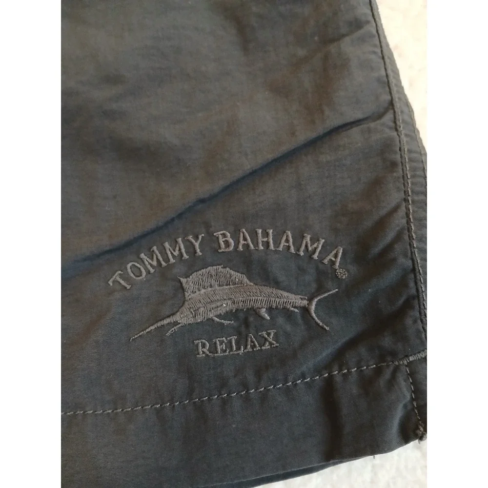 Tommy Bahama RELAX Cargo Swim Trunks M Black Board Shorts Embroidere Nautical